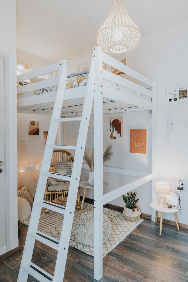 Bohemian Loft With View! Apartment โวโลส ภายนอก รูปภาพ